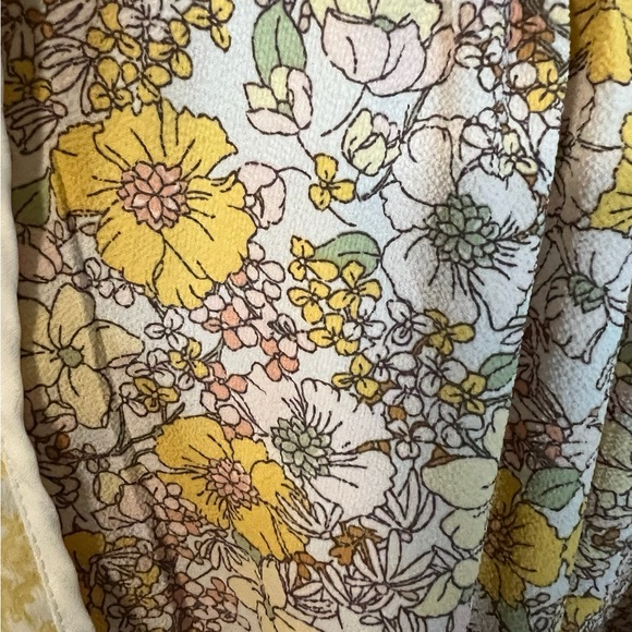 🆕A Monteau floral dress in size small. - Picture 3 of 6
